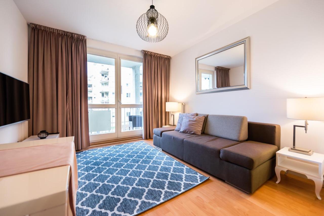 Metro Kondratowicza Velvet Apartment Варшава Экстерьер фото
