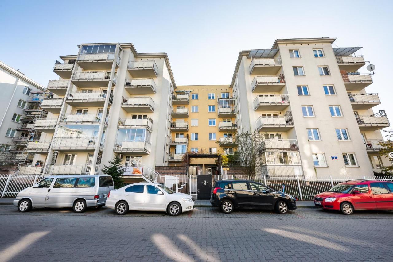 Metro Kondratowicza Velvet Apartment Варшава Экстерьер фото